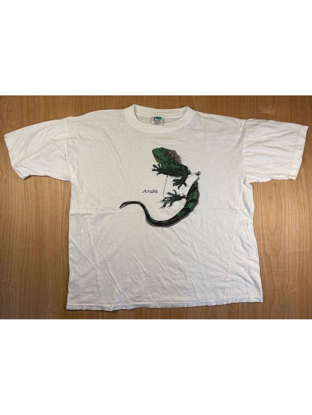 Vintage 80s Aruba Iguana tshirt large Single Stitch tourist souvenir travel